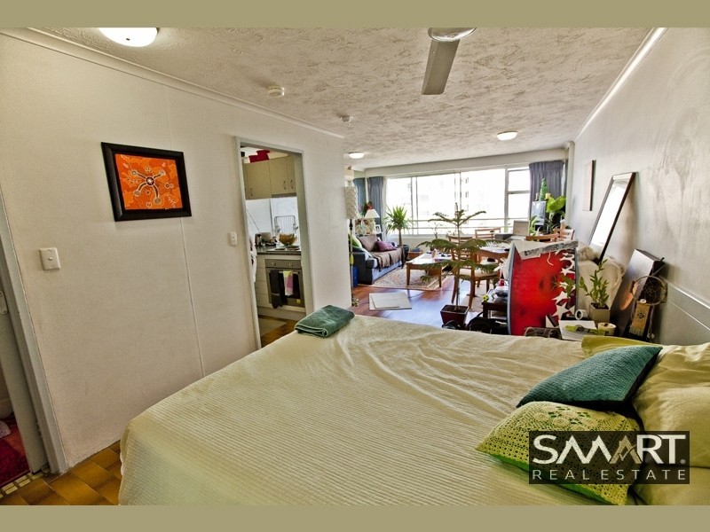 1004 & 1005/3458 Main Beach Parade, Surfers Paradise QLD 4217