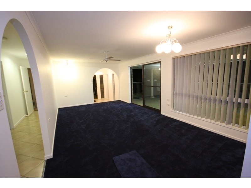 3 Koro Court, Ashmore QLD 4214