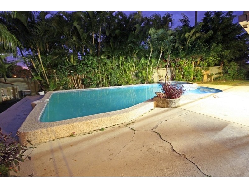 3 Koro Court, Ashmore QLD 4214