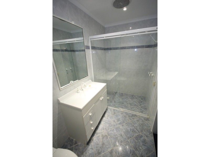 3 Koro Court, Ashmore QLD 4214