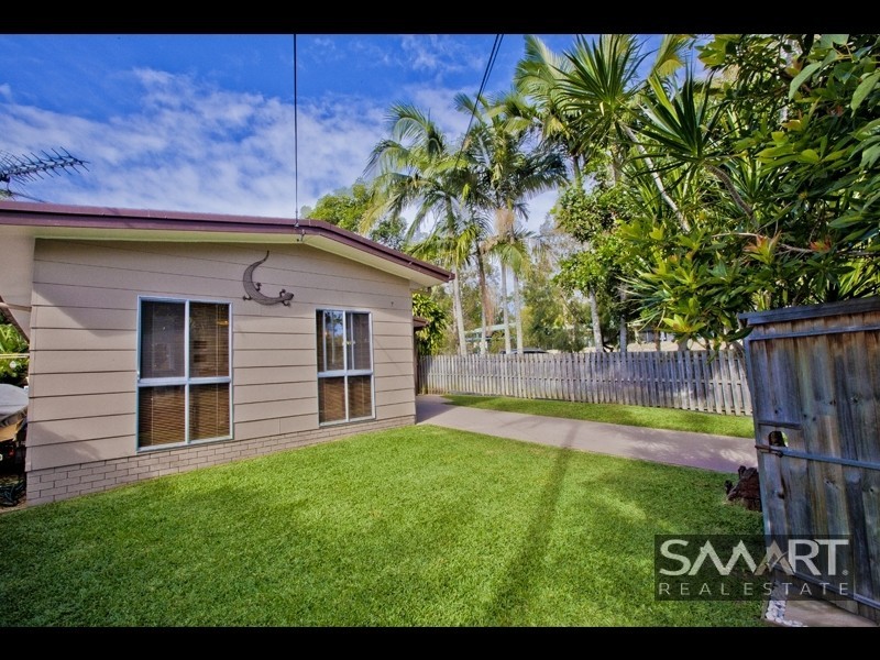 7 Bundarra Street, Coombabah QLD 4216