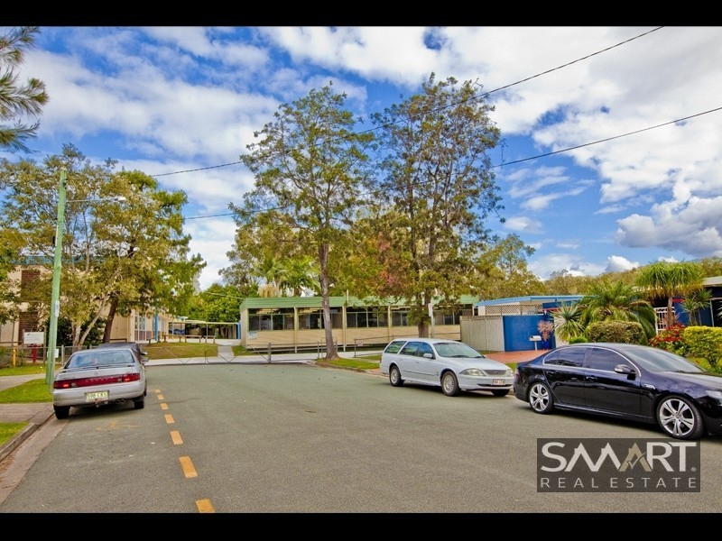 7 Bundarra Street, Coombabah QLD 4216