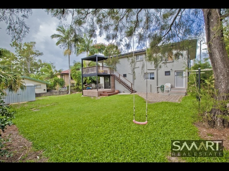 3 Grevillia Avenue, Southport QLD 4215