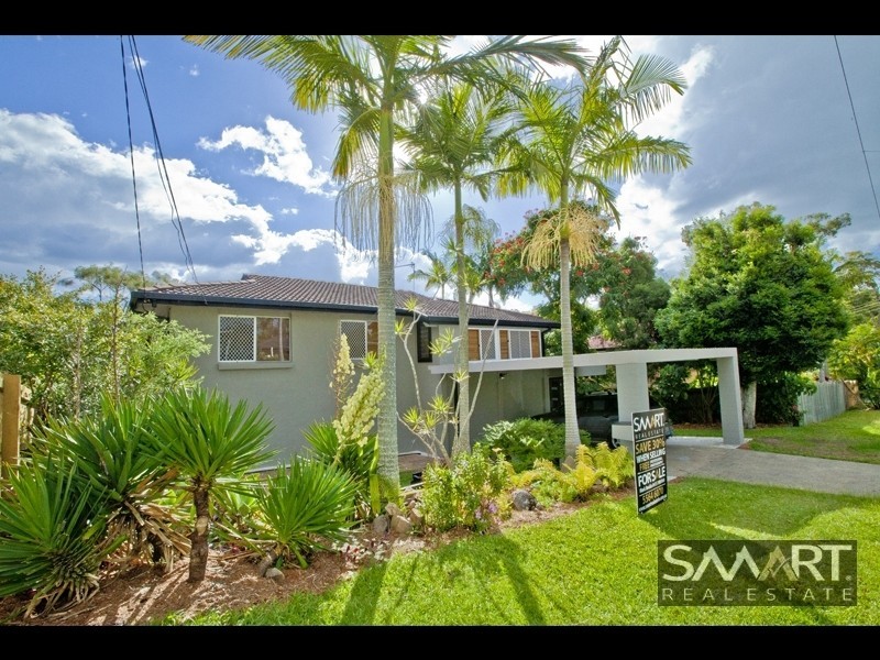 3 Grevillia Avenue, Southport QLD 4215