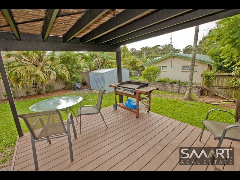 3 Grevillia Avenue, Southport QLD 4215