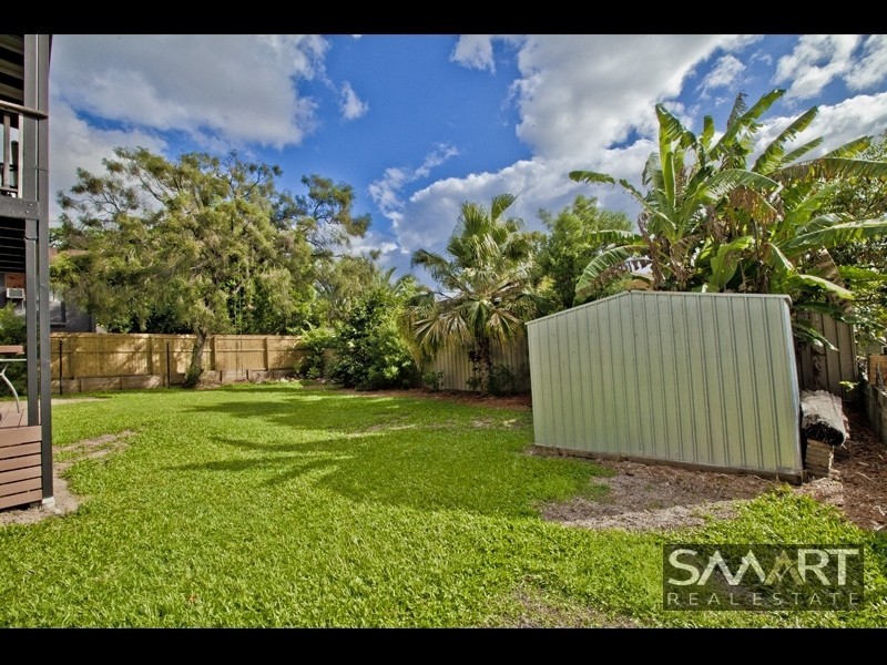 3 Grevillia Avenue, Southport QLD 4215