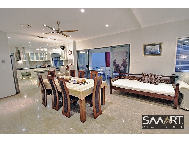 96 Compass Drive, Biggera Waters QLD 4216