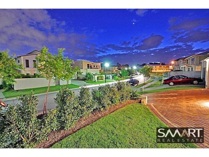 96 Compass Drive, Biggera Waters QLD 4216