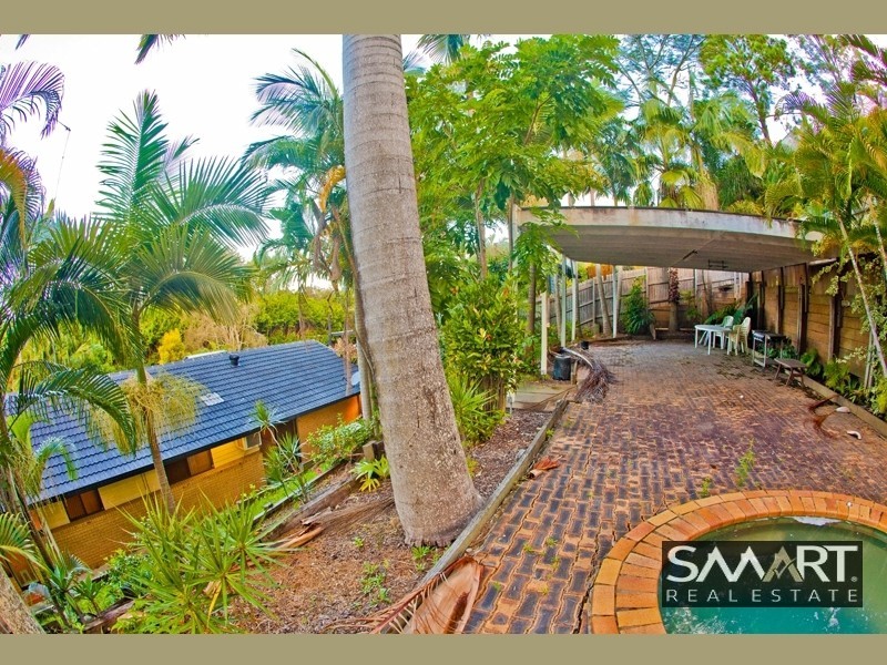 106 Plateau Crescent, Carrara QLD 4211