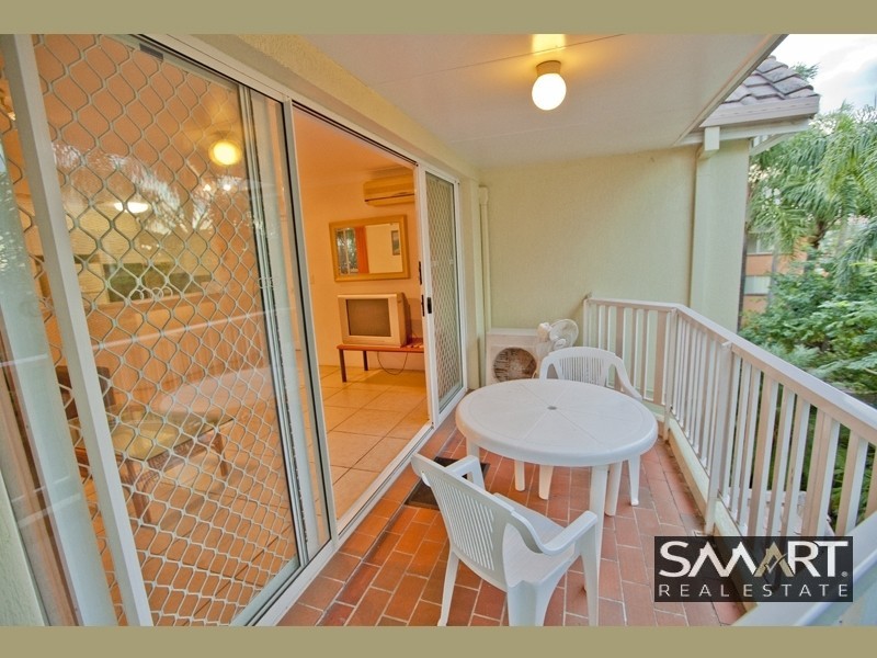 42/42 Beach Parade, Surfers Paradise QLD 4217