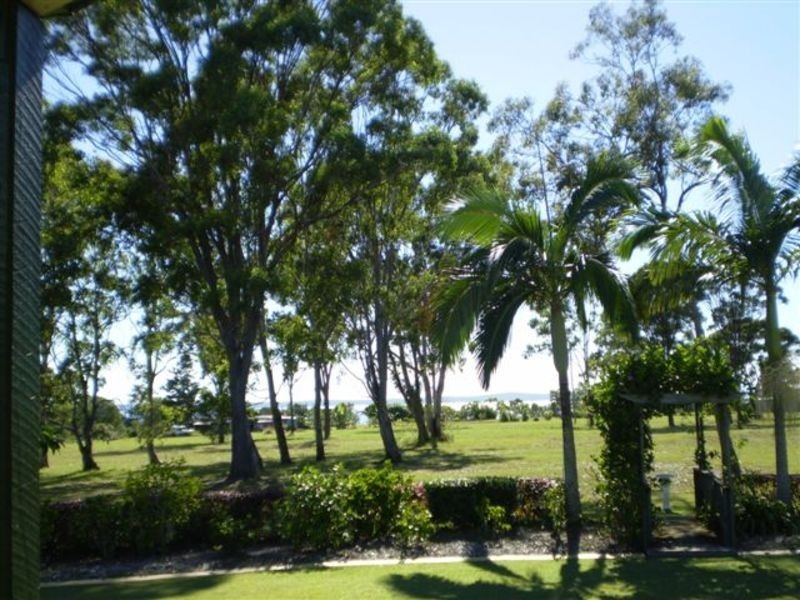 87 Janine Street, Urangan QLD 4655