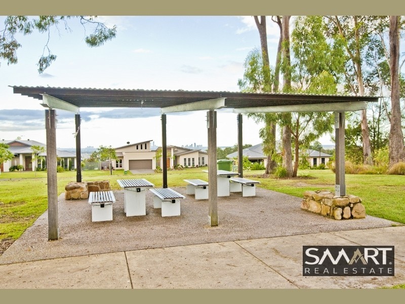 7 Molonglo Close, Reedy Creek QLD 4227