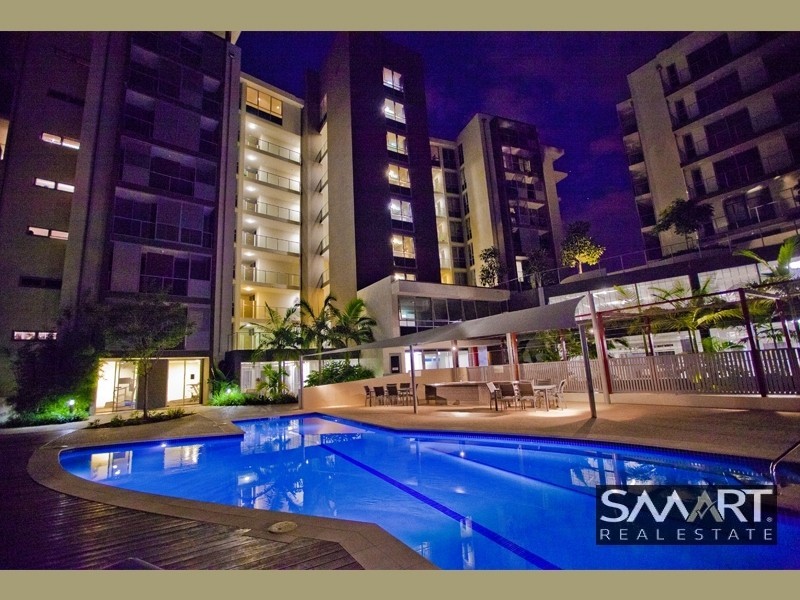 233/135 Lakelands Drive, Merrimac QLD 4226