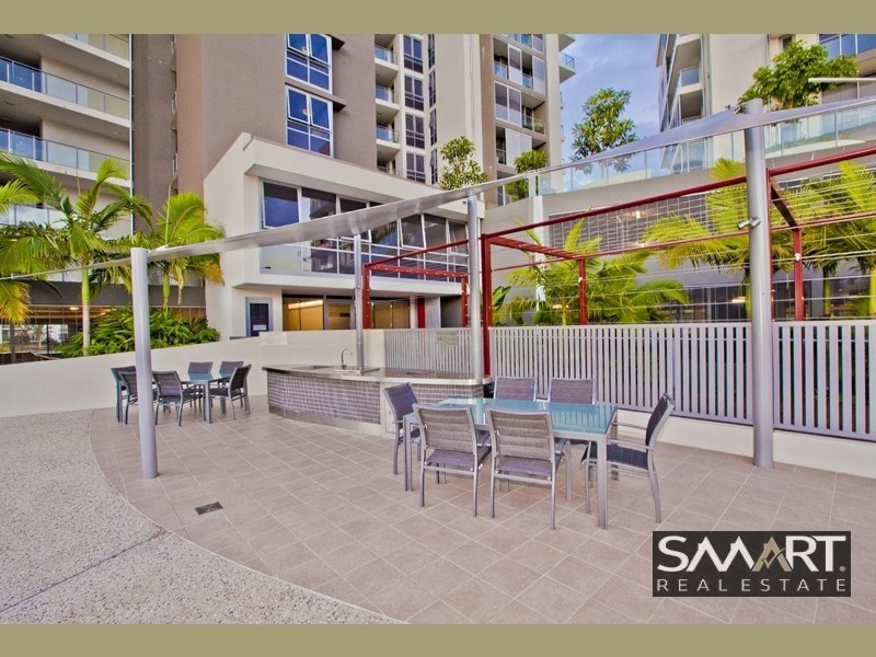 233/135 Lakelands Drive, Merrimac QLD 4226