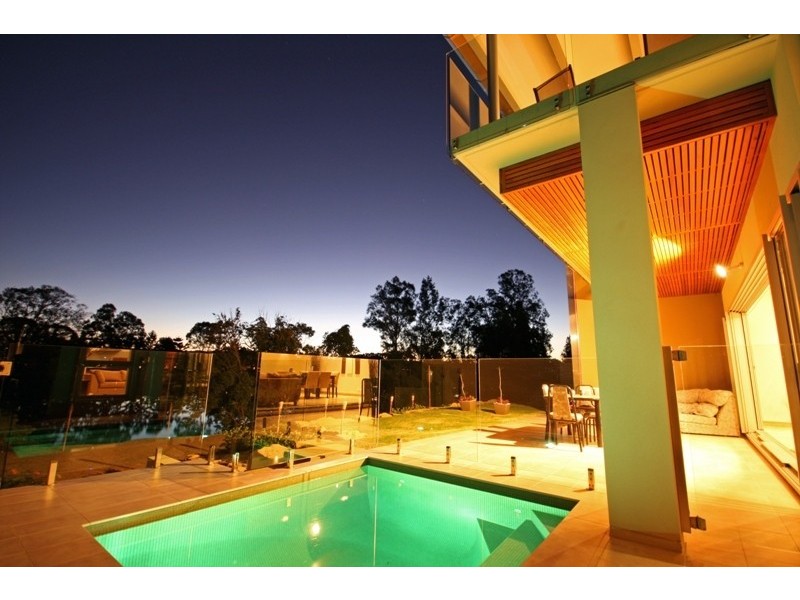 3033A The Boulevarde, Benowa QLD 4217