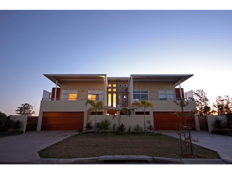 3033A The Boulevarde, Benowa QLD 4217