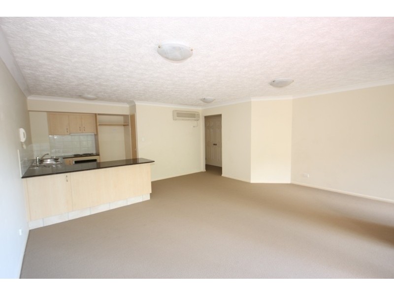 6/61 North Street, Southport QLD 4215