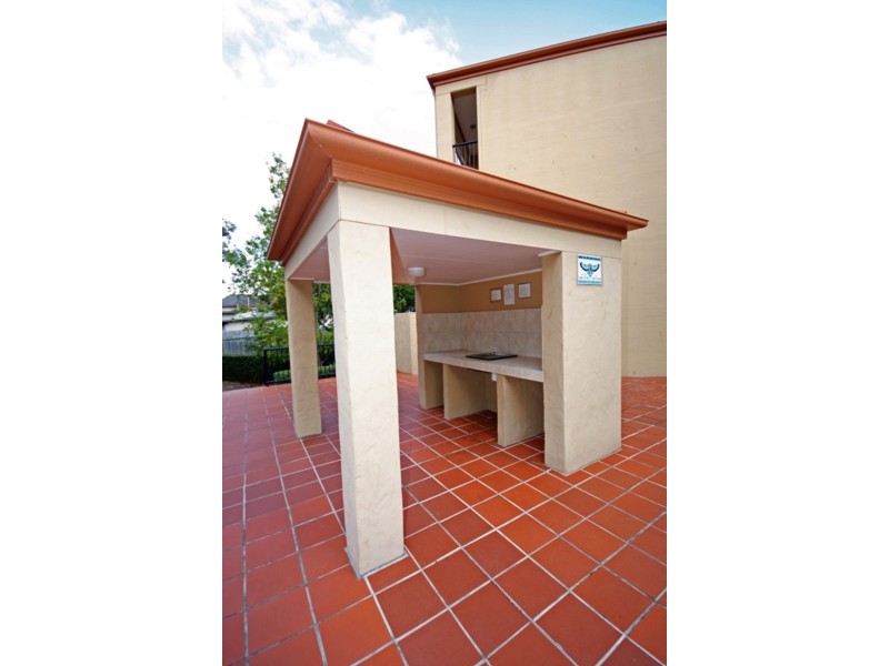 6/61 North Street, Southport QLD 4215