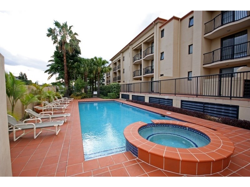 6/61 North Street, Southport QLD 4215