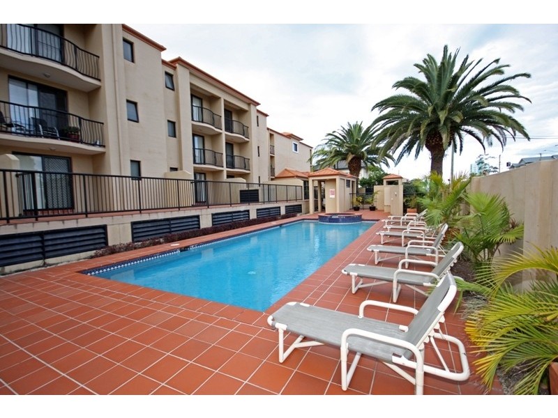 6/61 North Street, Southport QLD 4215