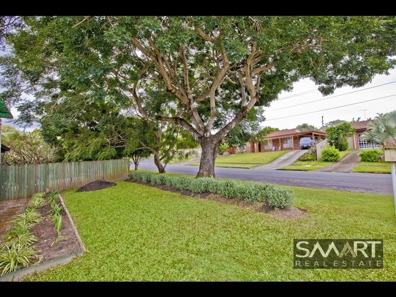 11 Salmon Street, Southport QLD 4215
