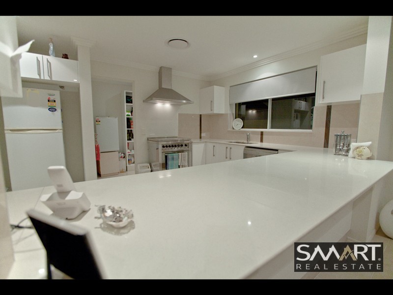 7A Vespa Crescent,, Surfers Paradise QLD 4217