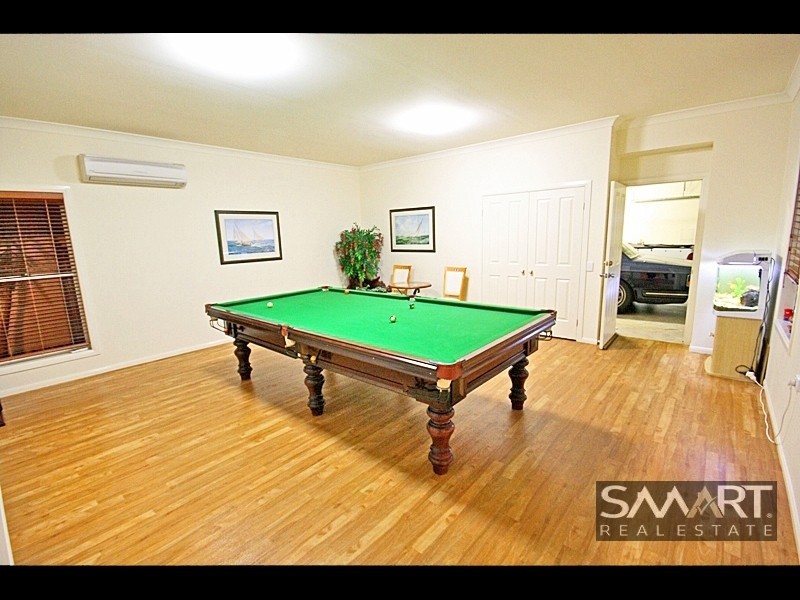 Broadbeach Waters QLD 4218