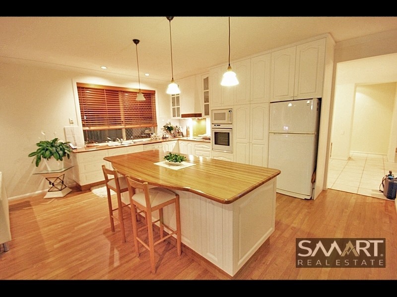 Broadbeach Waters QLD 4218