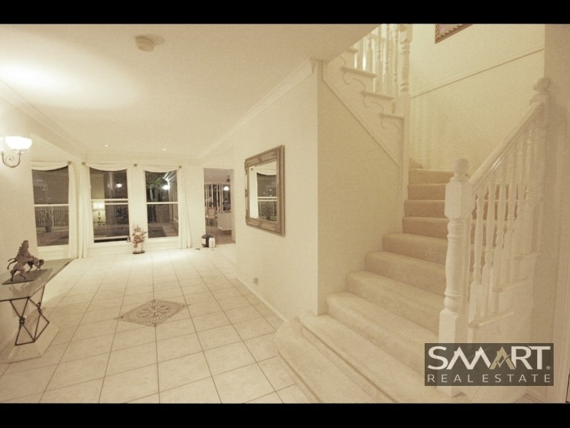 Broadbeach Waters QLD 4218