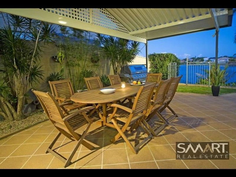 Broadbeach Waters QLD 4218