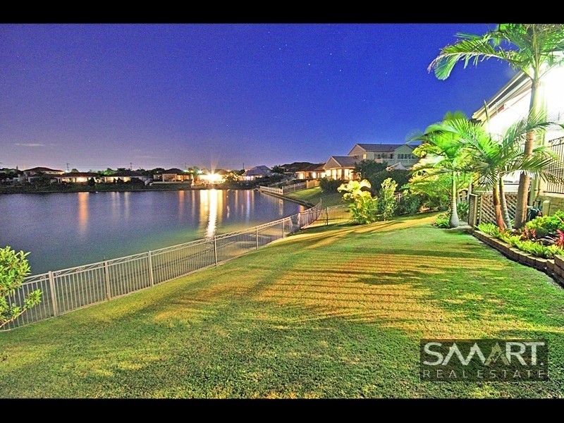 Broadbeach Waters QLD 4218