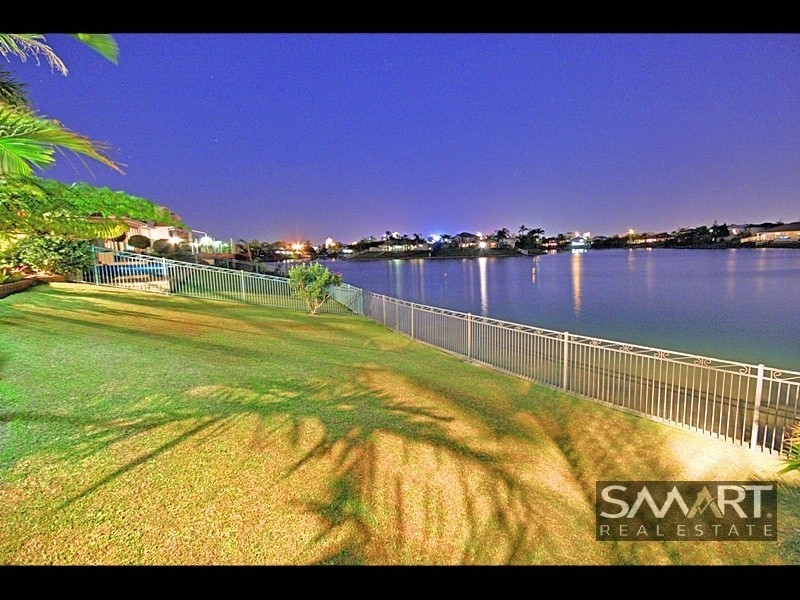 Broadbeach Waters QLD 4218