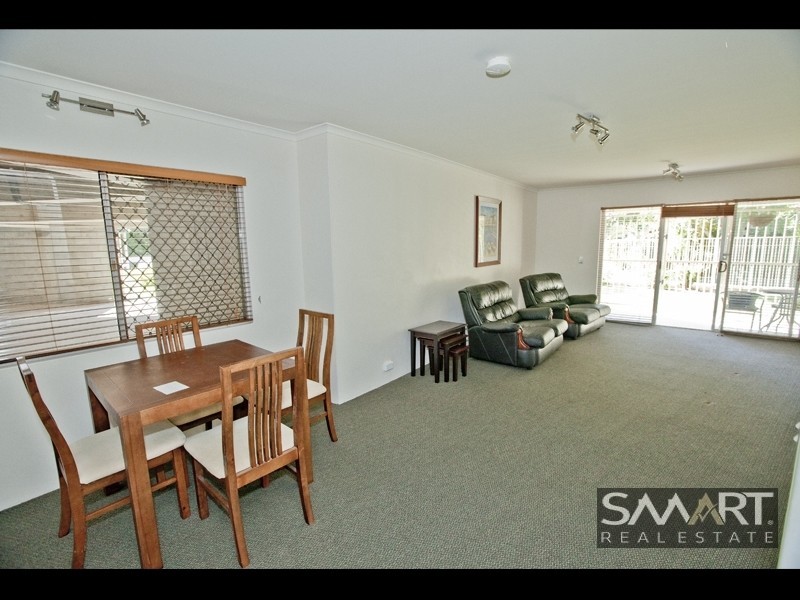1/2 Alexandra Avenue, Mermaid Beach QLD 4218