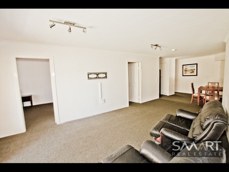 1/2 Alexandra Avenue, Mermaid Beach QLD 4218