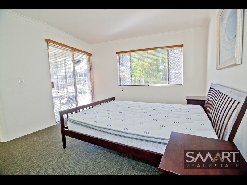 1/2 Alexandra Avenue, Mermaid Beach QLD 4218