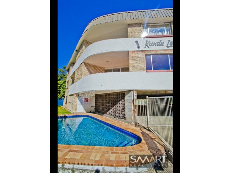 1/2 Alexandra Avenue, Mermaid Beach QLD 4218