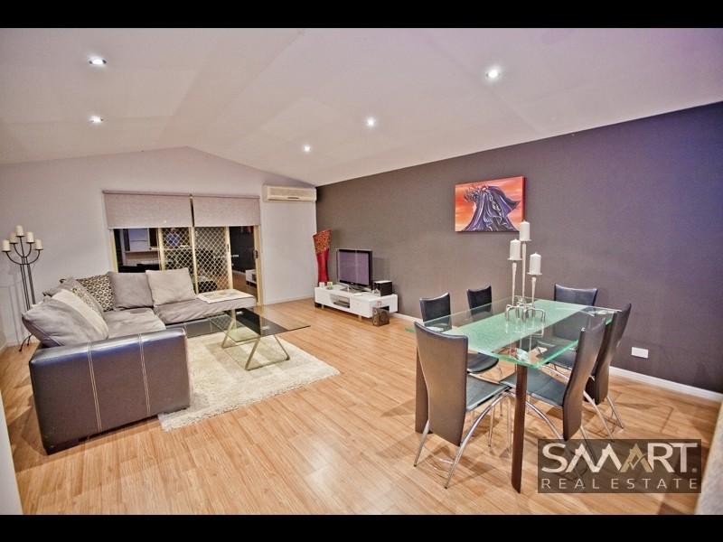 10 Grovedale Court, Parkwood QLD 4214