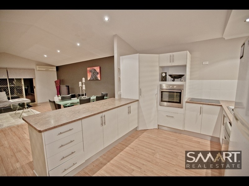 10 Grovedale Court, Parkwood QLD 4214