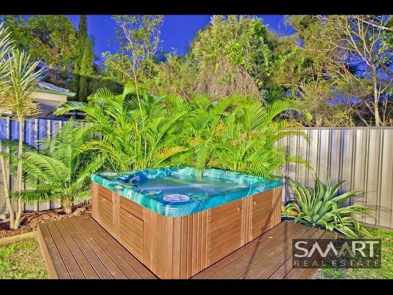 10 Grovedale Court, Parkwood QLD 4214