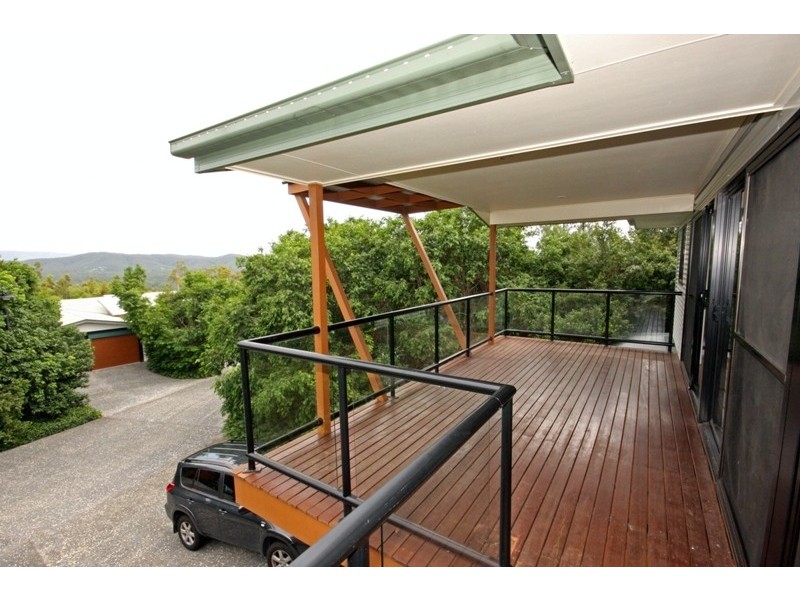 5/2 Ridgeline Way, Highland Park QLD 4211