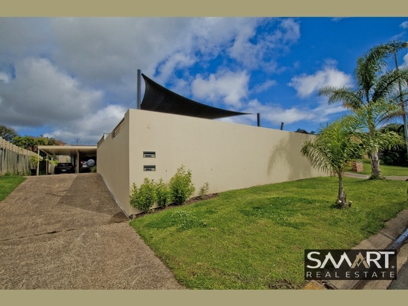 1/4 Jessica Court, Arundel QLD 4214