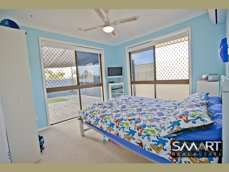 1/4 Jessica Court, Arundel QLD 4214