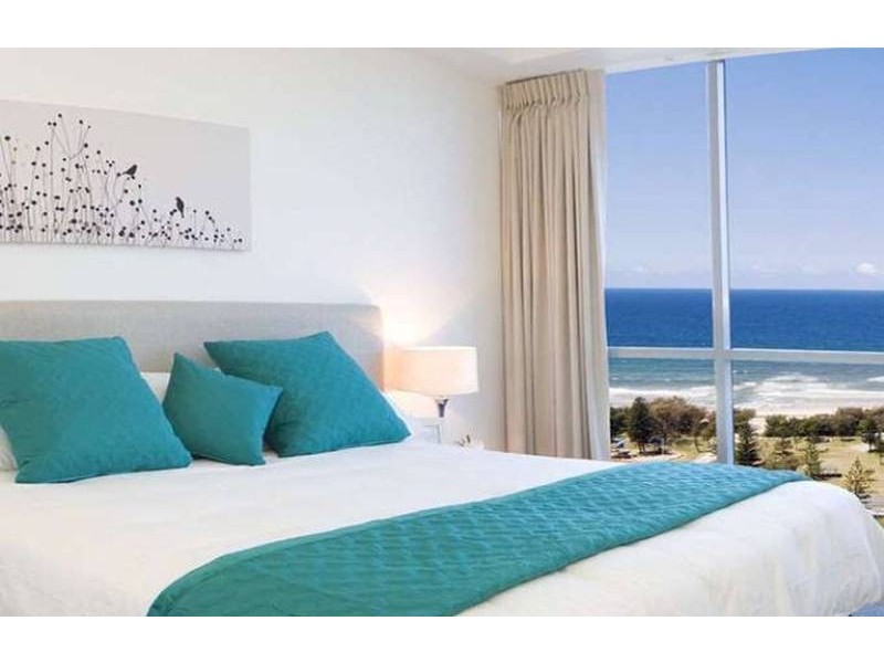 35/25 Surf Parade, Broadbeach QLD 4218