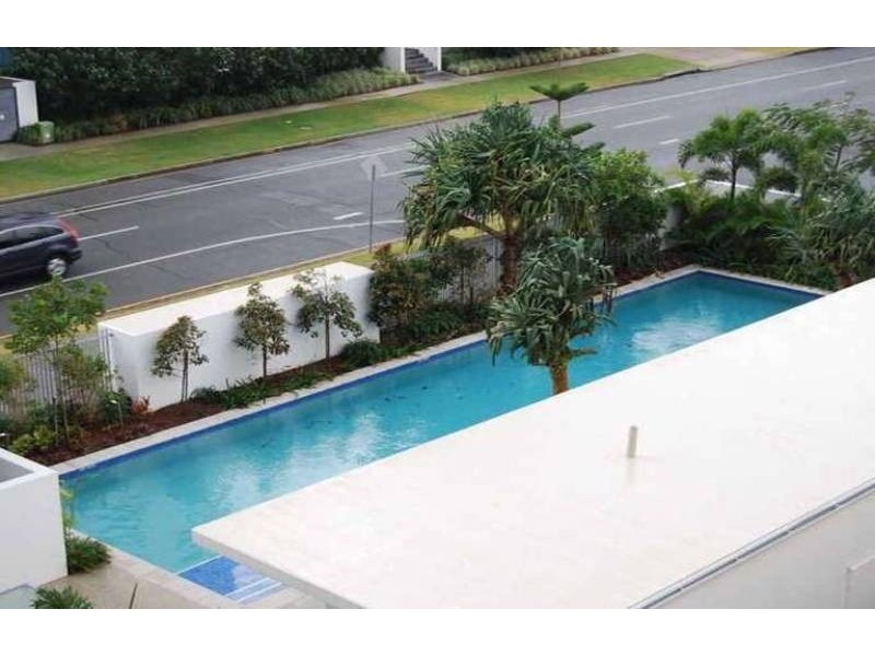 35/25 Surf Parade, Broadbeach QLD 4218