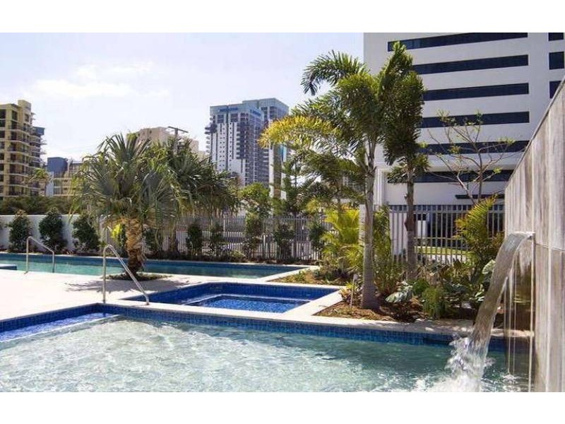 35/25 Surf Parade, Broadbeach QLD 4218