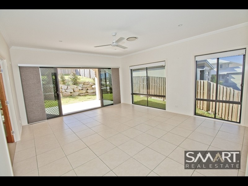 8 Meroo Place, Upper Coomera QLD 4209