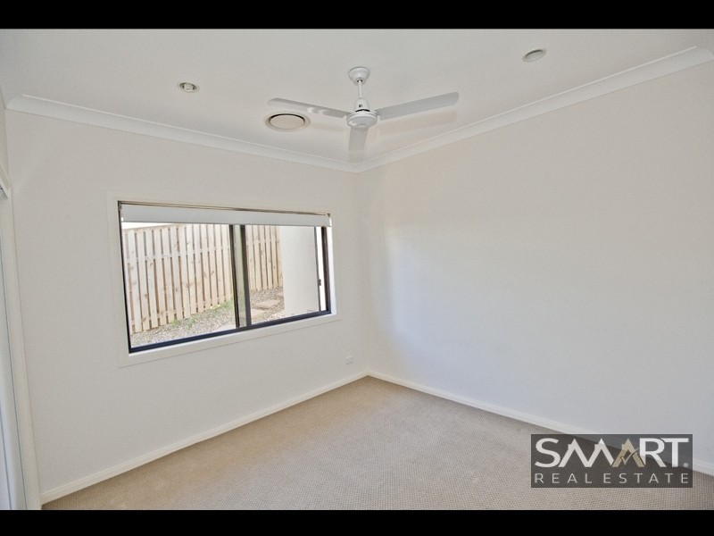 8 Meroo Place, Upper Coomera QLD 4209