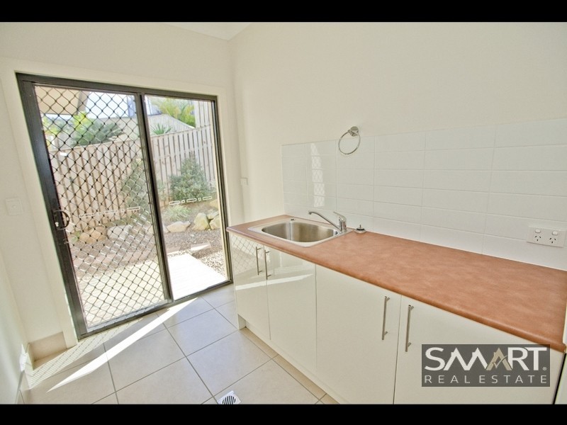 8 Meroo Place, Upper Coomera QLD 4209