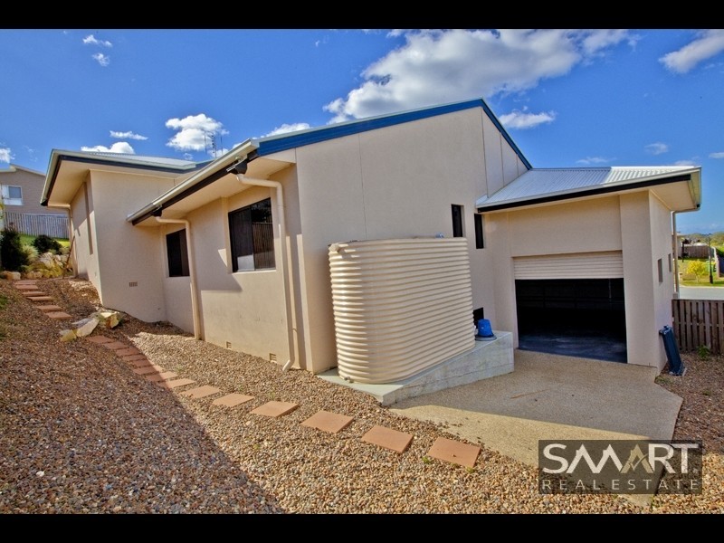 8 Meroo Place, Upper Coomera QLD 4209