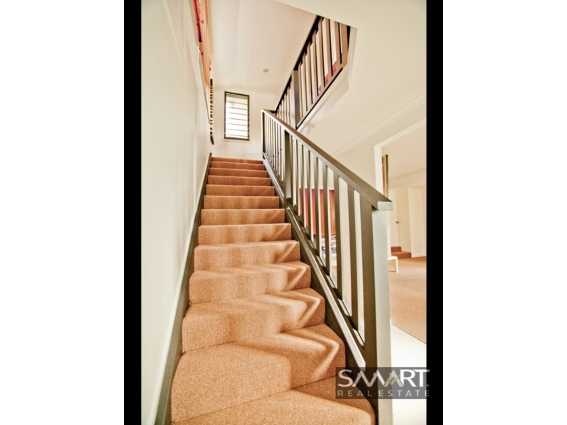 3 Grevillia Avenue, Southport QLD 4215